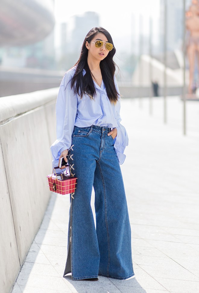 90s-trends-then-now-wide-leg-jeans-street-style