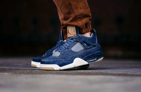 air-jordan-4-retro-levis-nrg-a02571-401-1-565x372-1